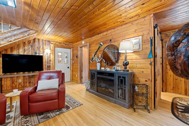 2168 ERMINE DRIVE, North Pole, AK 99705