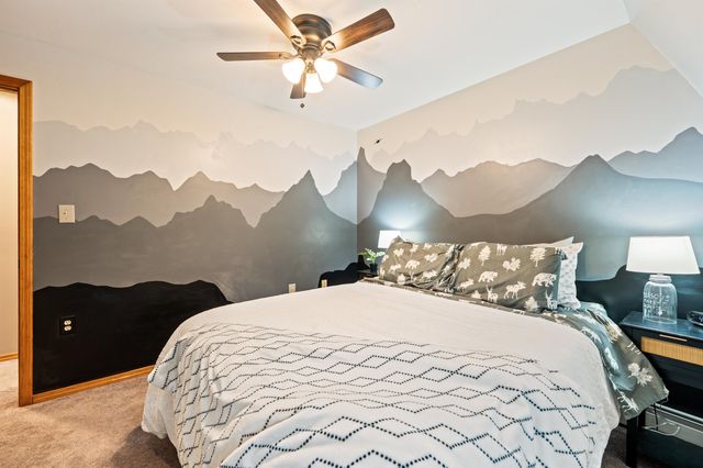 2168 ERMINE DRIVE, North Pole, AK 99705