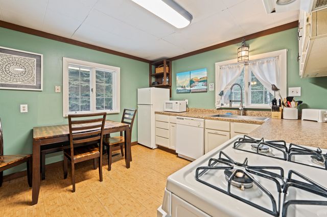 2168 ERMINE DRIVE, North Pole, AK 99705