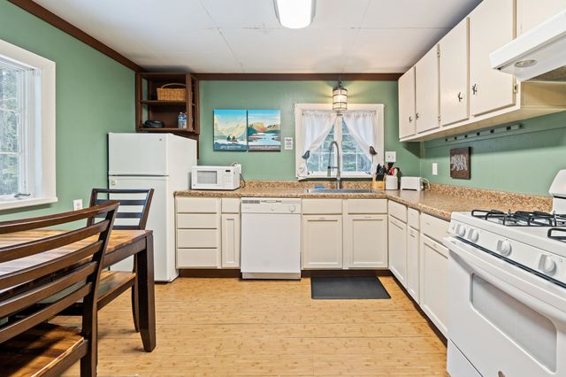 2168 ERMINE DRIVE, North Pole, AK 99705