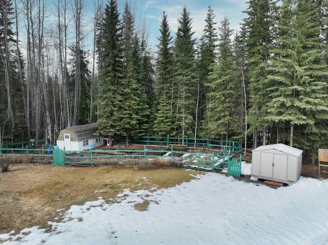 2168 ERMINE DRIVE, North Pole, AK 99705