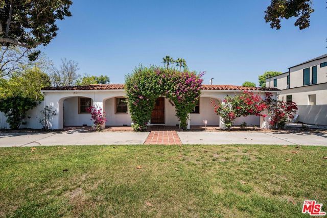 12255 Addison Street, Valley Village, CA 91607