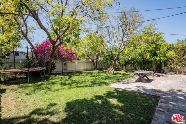 12255 Addison Street, Valley Village, CA 91607