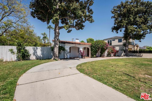 12255 Addison Street, Valley Village, CA 91607