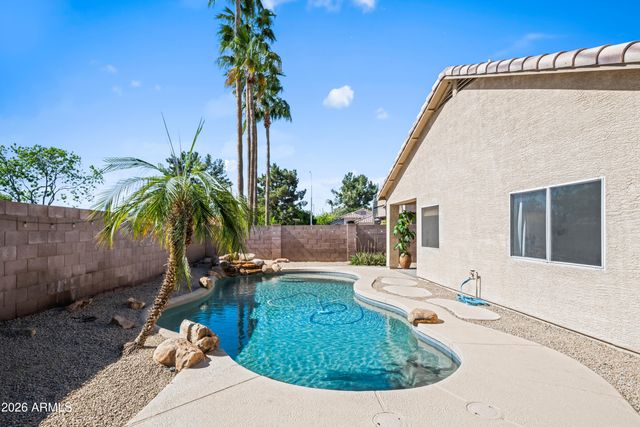 3581 S LARKSPUR Way, Chandler, AZ 85248