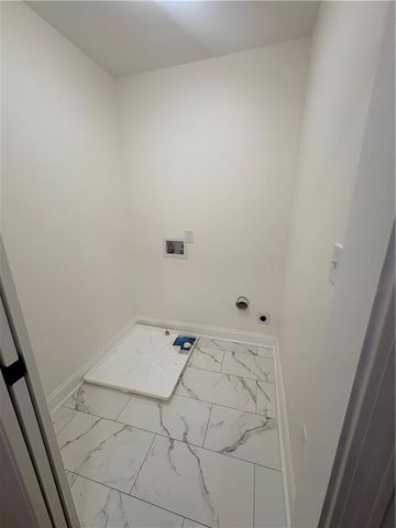 2735 Kings Park Circle, Decatur, GA 30034