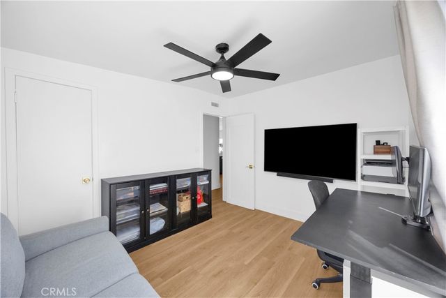 2430 Marber, Long Beach, CA 90815