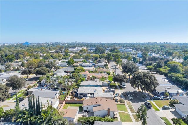 2430 Marber, Long Beach, CA 90815