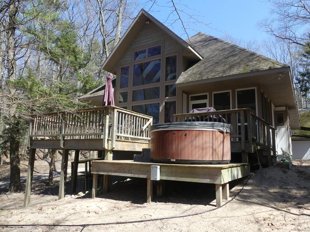 313 S Stone Church, Benona Twp, MI 49455