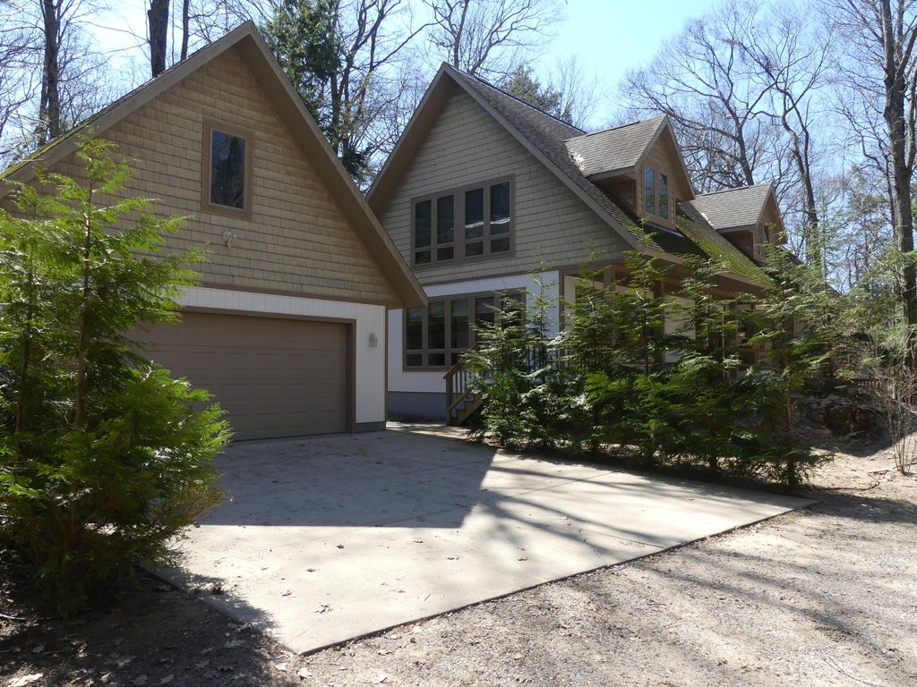 313 S Stone Church, Benona Twp, MI 49455
