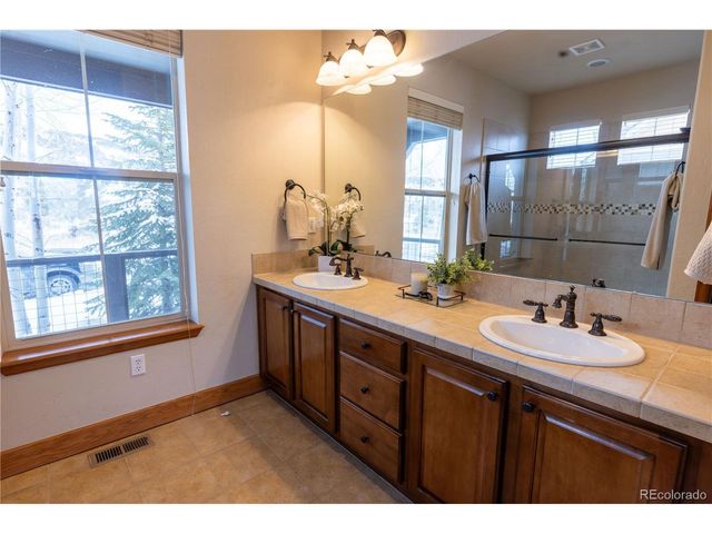 116 Fairview Ln, Granby, CO 80446