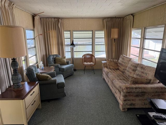 201 Mallard Drive, Boynton Beach, FL 33435