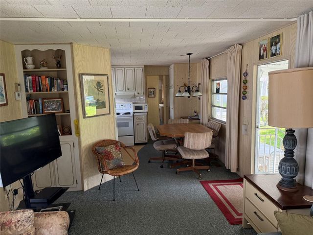 201 Mallard Drive, Boynton Beach, FL 33435