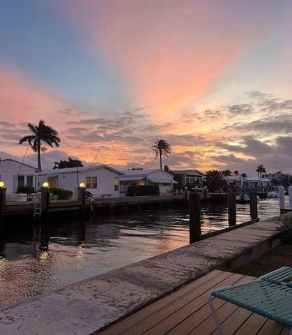 201 Mallard Drive, Boynton Beach, FL 33435