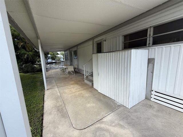 201 Mallard Drive, Boynton Beach, FL 33435