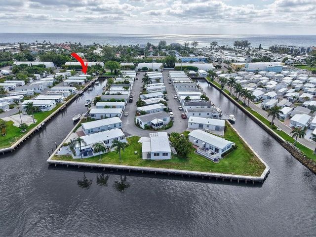 201 Mallard Drive, Boynton Beach, FL 33435