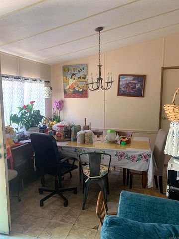19519 Camino Del Aguila, Escondido, CA 92025