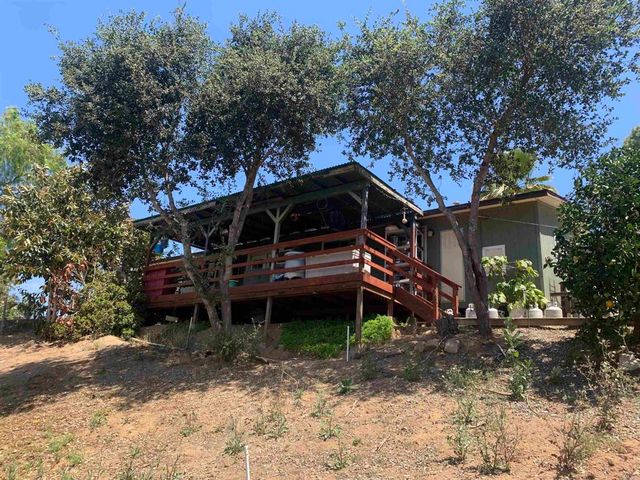 19519 Camino Del Aguila, Escondido, CA 92025