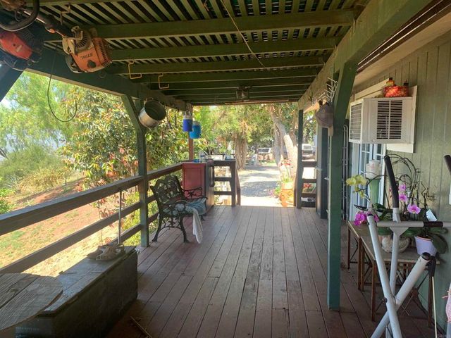 19519 Camino Del Aguila, Escondido, CA 92025