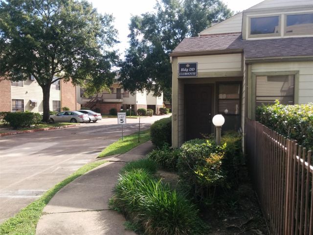 7901 Cambridge Street 77, Houston, TX 77054