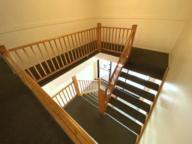 500 Chase Drive 16, Clarendon Hills, IL 60514