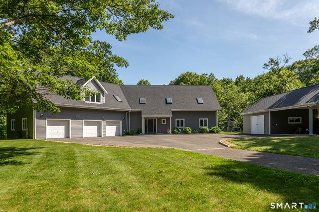 28 Drewbarrie Lane, Easton, CT 06612