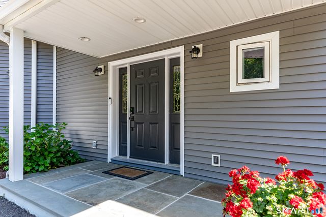 28 Drewbarrie Lane, Easton, CT 06612