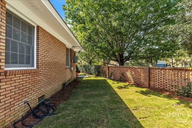 602 Washington Avenue, Savannah, GA 31405