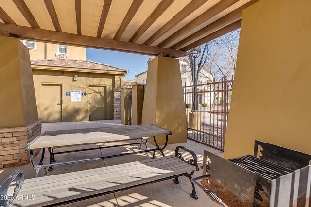 163 W CAMPBELL Court, Gilbert, AZ 85233