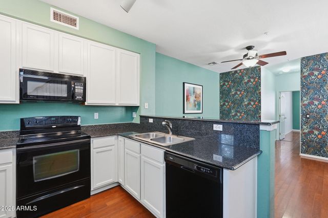 163 W CAMPBELL Court, Gilbert, AZ 85233