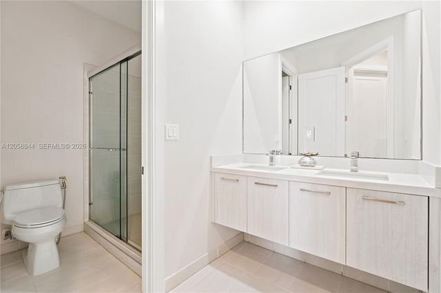 5080 NW 84th Avenue, Doral, FL 33166
