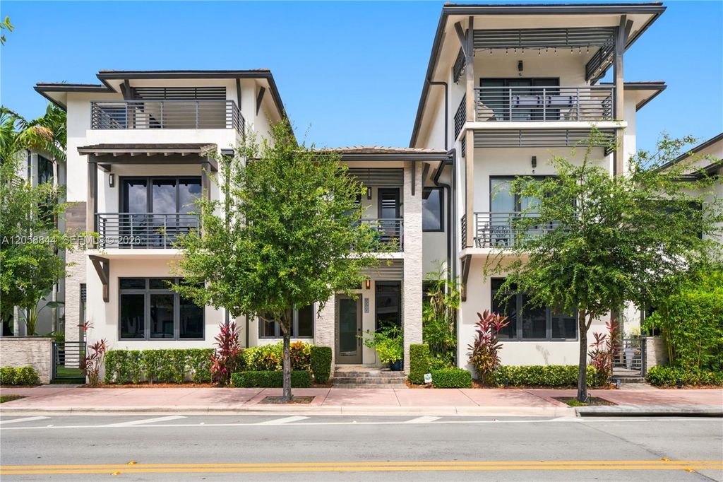 5080 NW 84th Avenue, Doral, FL 33166
