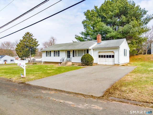 9 Empire Avenue, Meriden, CT 06450