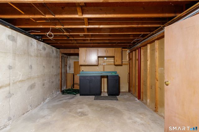 9 Empire Avenue, Meriden, CT 06450