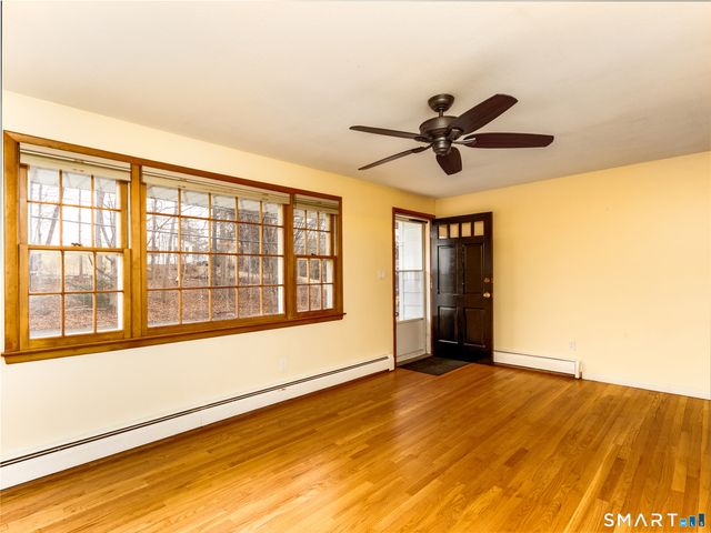 9 Empire Avenue, Meriden, CT 06450