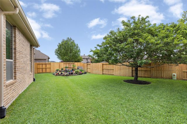 24964 Stratton Meadows Drive, Porter, TX 77365