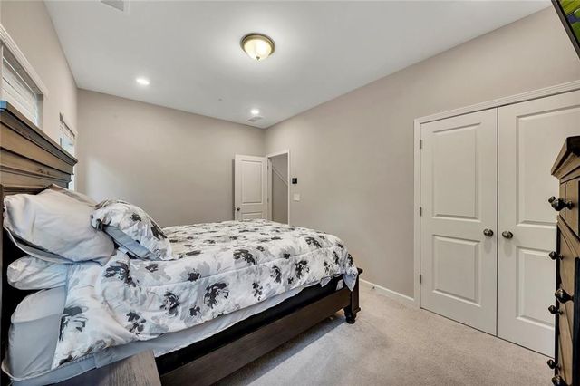 713 Brecklin Lane, Woodstock, GA 30188