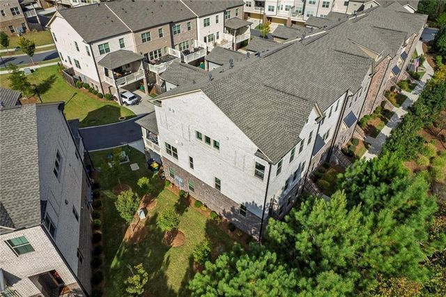 713 Brecklin Lane, Woodstock, GA 30188