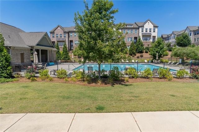 713 Brecklin Lane, Woodstock, GA 30188