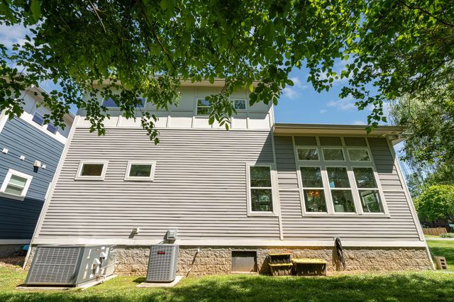 2605 Traughber Dr, Nashville, TN 37206