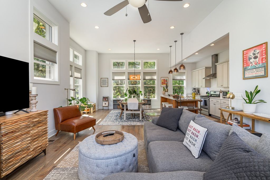 2605 Traughber Dr, Nashville, TN 37206