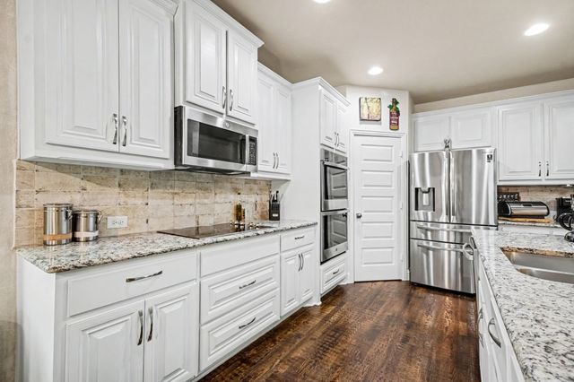 2116 Liriope Lane, Waxahachie, TX 75165