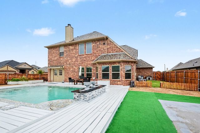 2116 Liriope Lane, Waxahachie, TX 75165