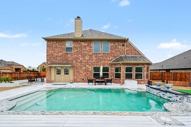 2116 Liriope Lane, Waxahachie, TX 75165