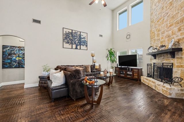 2116 Liriope Lane, Waxahachie, TX 75165