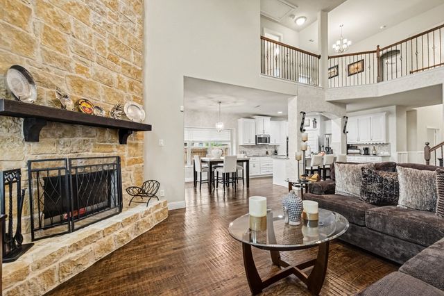 2116 Liriope Lane, Waxahachie, TX 75165