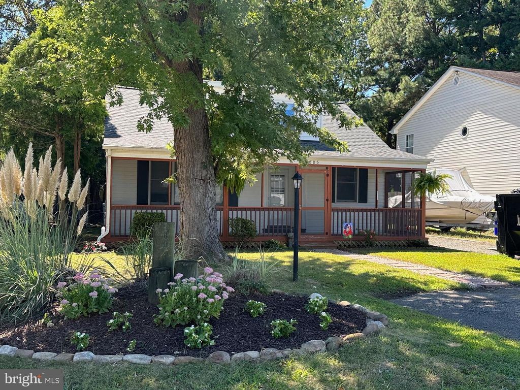 805 CHESTER RIVER DR, Grasonville, MD 21638