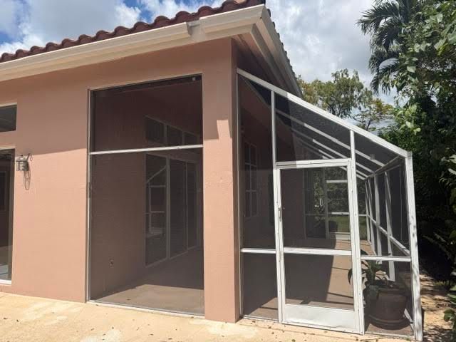 503 NW 118th Way, Coral Springs, FL 33071