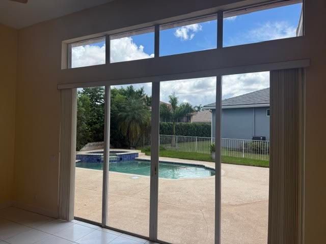 503 NW 118th Way, Coral Springs, FL 33071