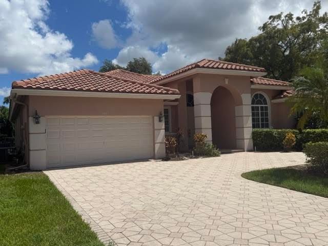 503 NW 118th Way, Coral Springs, FL 33071